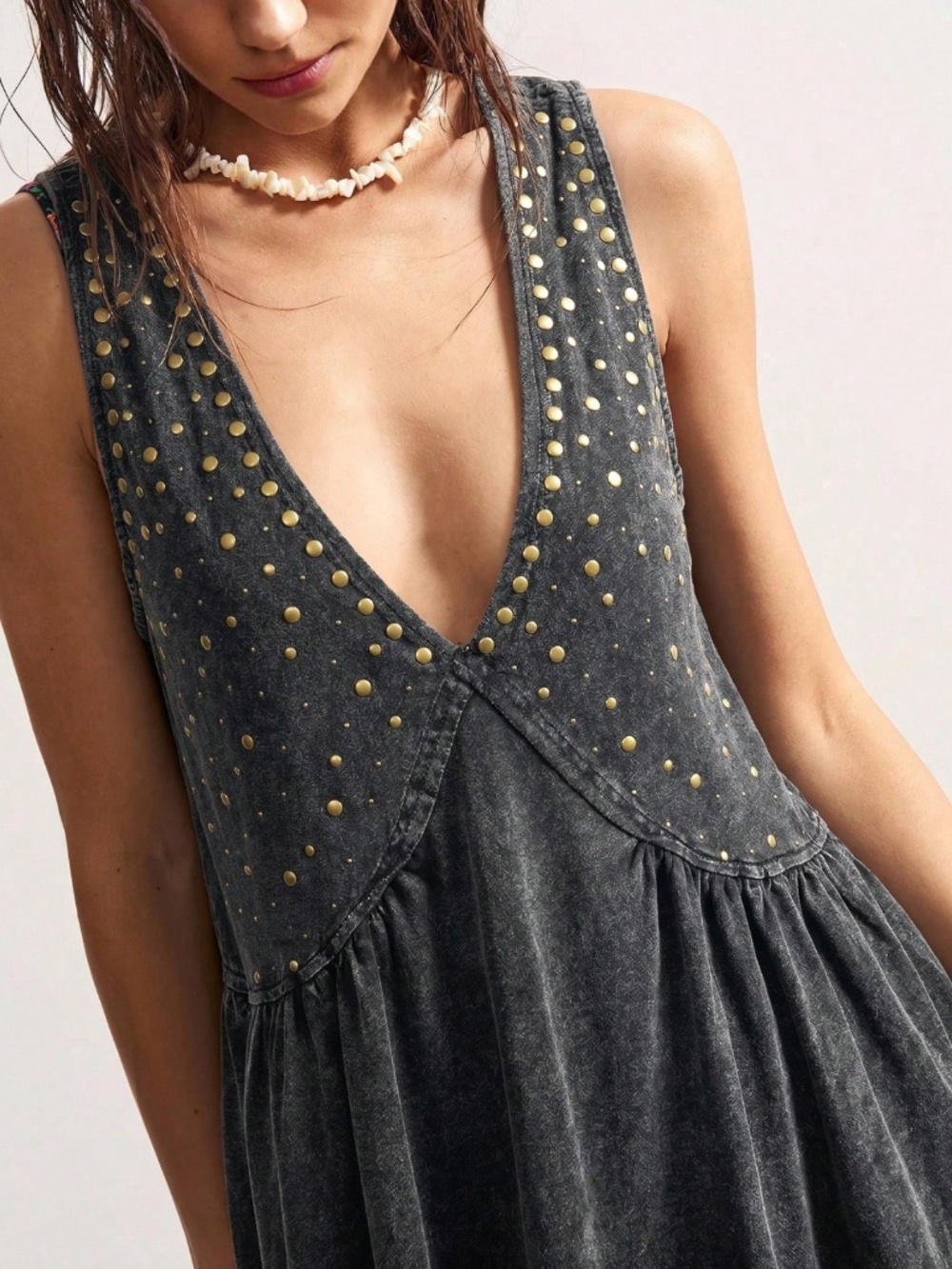 100% Cotton Grey Bohemian Stud Detail V-Neck Mini Pleated Flared Dress - Picture 2 of 8